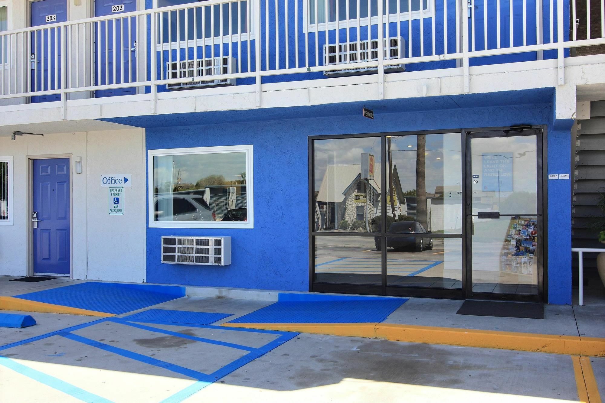 Motel 6-Corpus Christi, Tx - East - North Padre Island Exterior photo